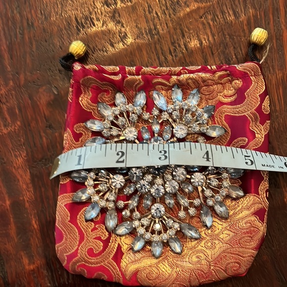 Snowflake broach - Picture 3 of 4